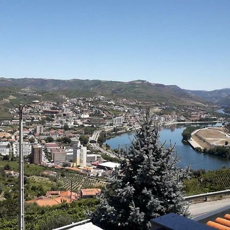 Mito'S House & Douro View Bed and Breakfast Peso da Régua Exteriör bild